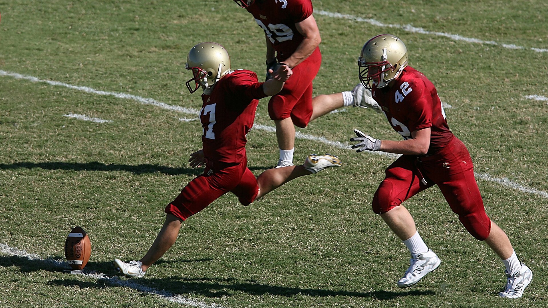 当F1引擎轰鸣遇见莫兰特突破风暴，新赛季揭幕之夜的跨界狂想
